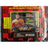 Image 2 : NASCAR Racing Champions Mike Wallace Card plus Car
