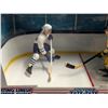 Image 2 : Starting Line Up Freeze Frame One on One Sundin and Bourque