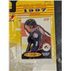 Image 3 : Starting line up NHL Peter Frosberg Hockey Figure and Card