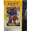 Image 3 : 1997 Mark Messier Starting line Up Card Plus Figure