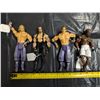 Image 2 : 4 wrestling figures, the undertaker and brain Hendrick
