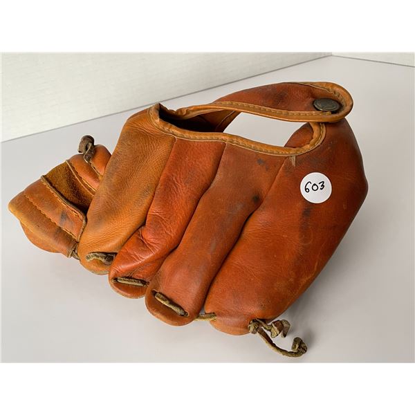 1940’s Vintage REACH Leather Baseball Glove