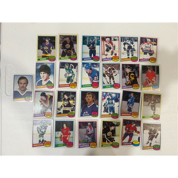 1980-81 OPC Hockey Cards (25)
