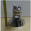Image 2 : mack truck hood ornament 14mF45 chrome dog + base (excellent condition) rare bull dog