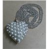 Image 3 : 16" silver colored w/ heart shape pennent necklace