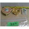 Image 1 : (2) heart shape trinket box, plus mini toll set (1) with red felt