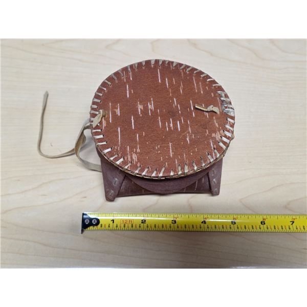Birk bark container