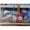 Image 4 : Jewelry box with contents and change
