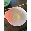 Image 4 : Vintage Pyrex Bowls