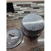 Image 4 : Vintage Granite Enamelware Speckle Grey, Blue, White Large Potato Pot.  Great Condition.