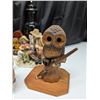 Image 2 : Lot of Misc. Decor (Vases, owls, Ceramic, and etc.)