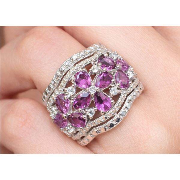 SILVER (5.94g) GRAPE GARNET (2.6ct) RING