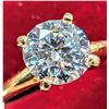 Image 2 : 10K (2.25g) LAB DIAMOND (1.05ct) RING