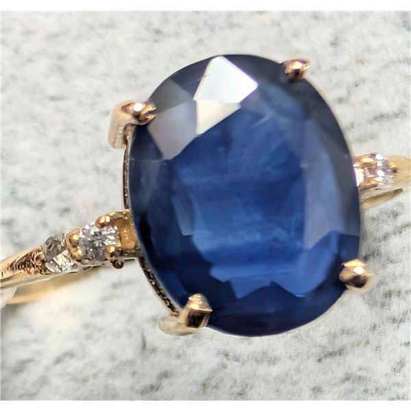 10K (1.5g) BLUE SAPPHIRE (1.6ct), DIA (0.04ct) RING