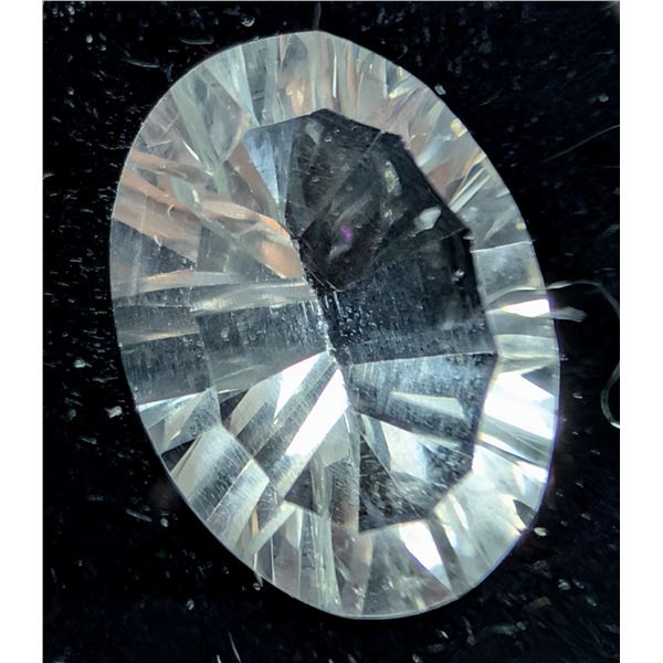 WHITE TOPAZ (APP 6.2ct) GEMSTONE