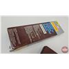 Image 5 : Outers Universal Gun Cleaning Kit (New In Box) (Measures : 14-3/4"H x 4-1/2"W x 1-3/4"D)