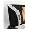 Image 9 : Combo :  - Outdoor Edge "The Wedge" Knife - Sheaths (2) - Promotional Zippo Knife - Master Trigger L