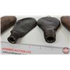 Image 7 : Antique Leather Powder Flasks (5)