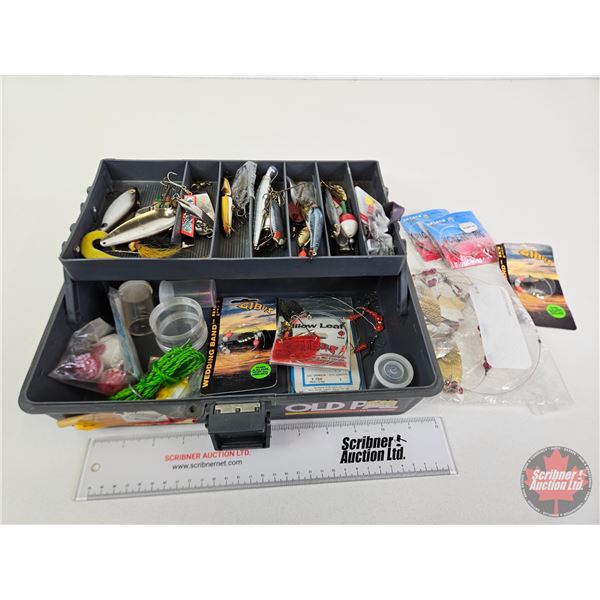 Old Pal Tackle Box w/Contents  Including Spoons, Bobbers, Crank Baits, etc (Box Measures : 5"H x 12-