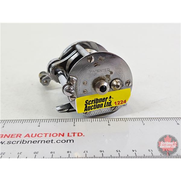 Vintage Pflueger No.1893L Level Wind Reel