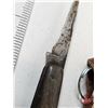 Image 5 : Knife Combo (2) : Hunting Knife w/Leather Sheath (Resin Handle) & Pocket Knife (Longest Measures : 7