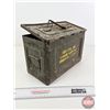 Image 5 : Metal Ammo Box "UNITED" (7-5/8"H x 6"W x 12"D)