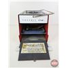 Image 3 : Vintage CALORIC Cub Ultra-Ray Propane Camp Stove (11"H x 15"W x 10-1/2"D)