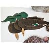 Image 3 : Large Variety of Vintage Decoys (32)