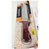 Image 3 : Yukon Gear Hunting Knife (New in Package)  (Package Measure : 17-1/2"H x 4-1/2"W x 2"D)