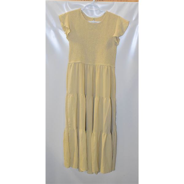 NEW SMALL WOMENS BEIGE DRESS