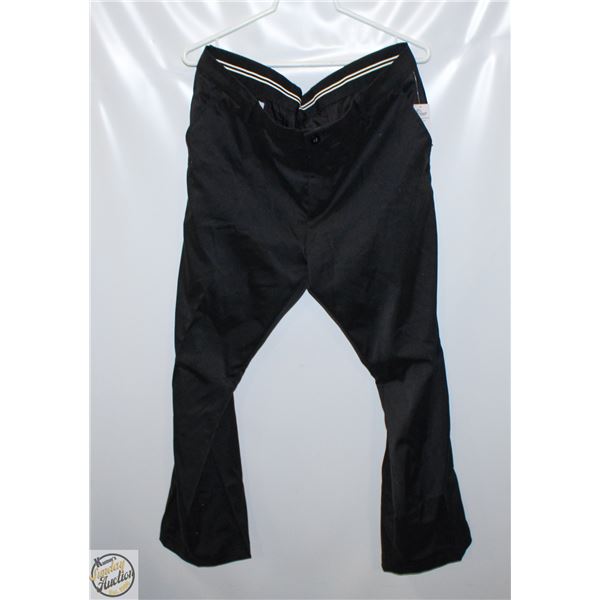 AMAZON ESSENTIALS 36 X 28 DRESS PANTS