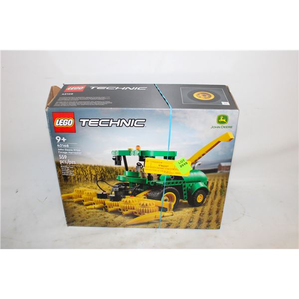 LEGO JOHN DEERE 9700 FORAGE HARVESTER 42168 BUILT