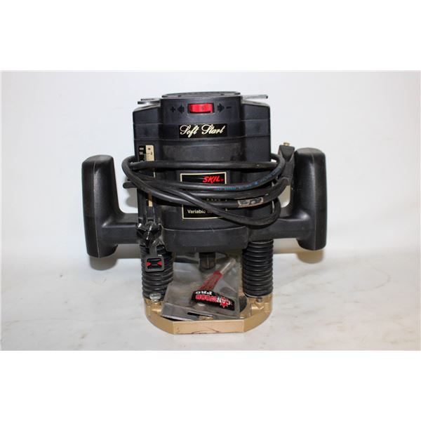 SKILL CLASSIC 2HP ROUTER WITH MANUAL AND