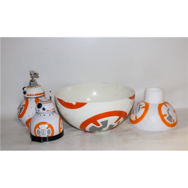 LOT OF STAR WARS KITCHEN ITEMS INCLUDES BB-8 BOWL