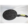 Image 1 : ZOOFRIENDS PANCAKE PAN 10" DIA