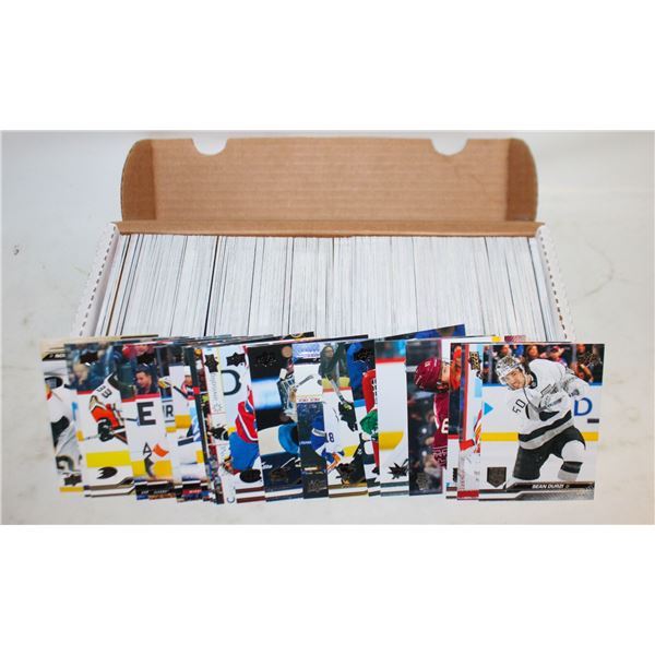 HOCKEY CARDS - NHL UPPER DECK 2024-25