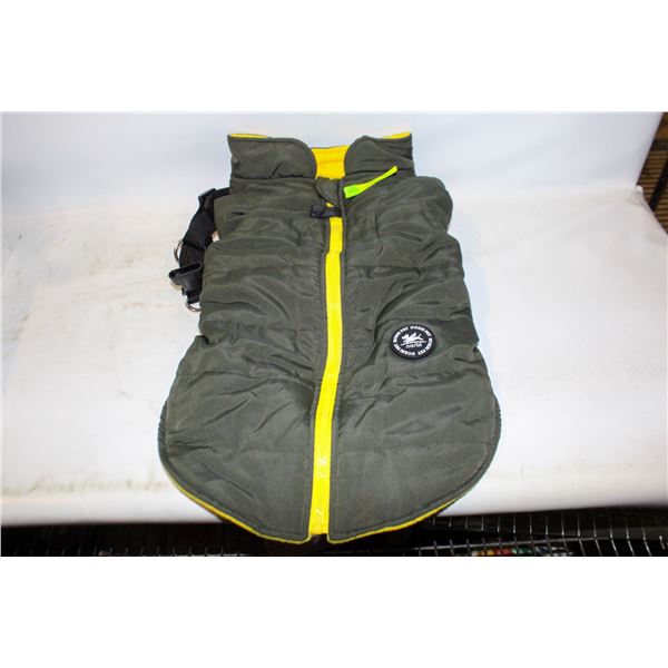 NORBI PET GREEN JACKET