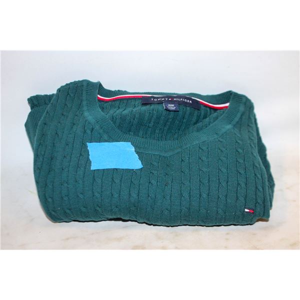 NEW TOMMY HILFIGER MEDIUM WOMENS SWEATER