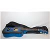 Image 1 : BLUE UKELELE + CASE