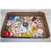 Image 1 : VINTAGE PIN BACK BUTTONS