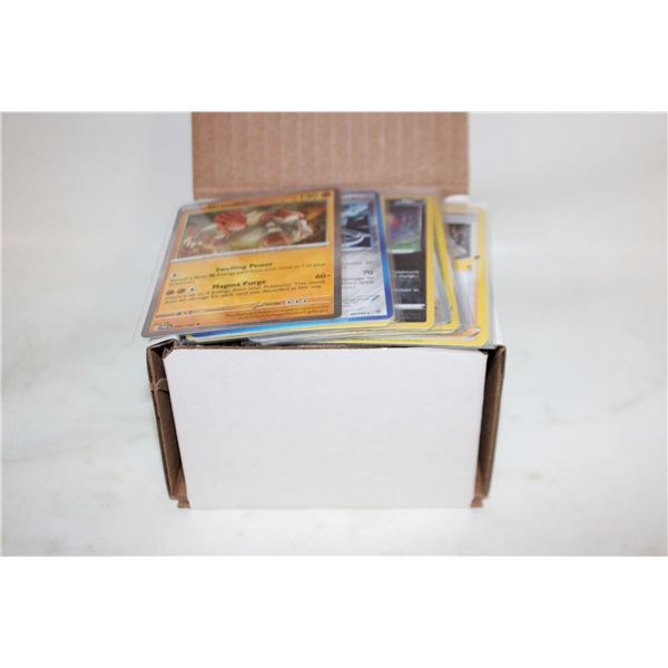 POKEMON 200 COUNT STORAGE BOX WITH SOME