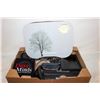 Image 1 : DIGITAL PICTURE FRAME, RAY BAN SUNGLASSES