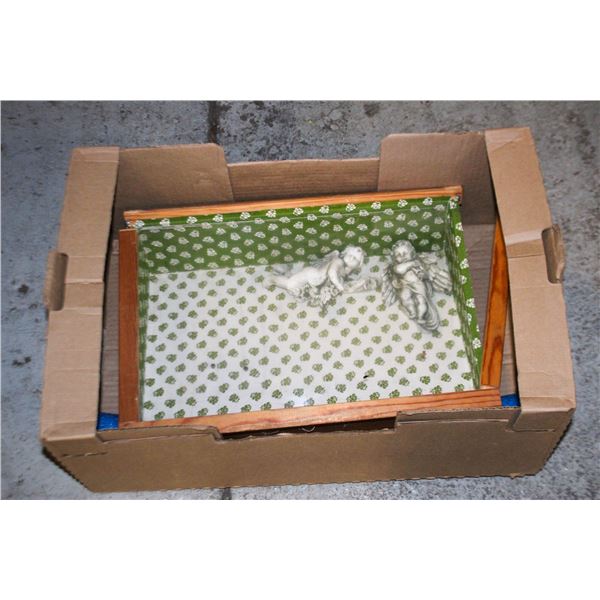 WOOD DISPLAY CASE AND 2 CHERUBS