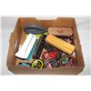 Image 1 : SHOE POLISH BRUSHES AND LACES