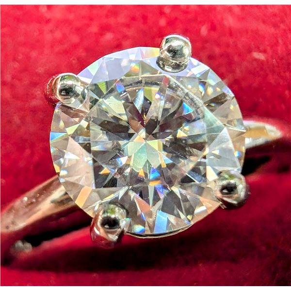 14K WHITE GOLD 3.58G MOISSANITE 2CT RING SIZE 6