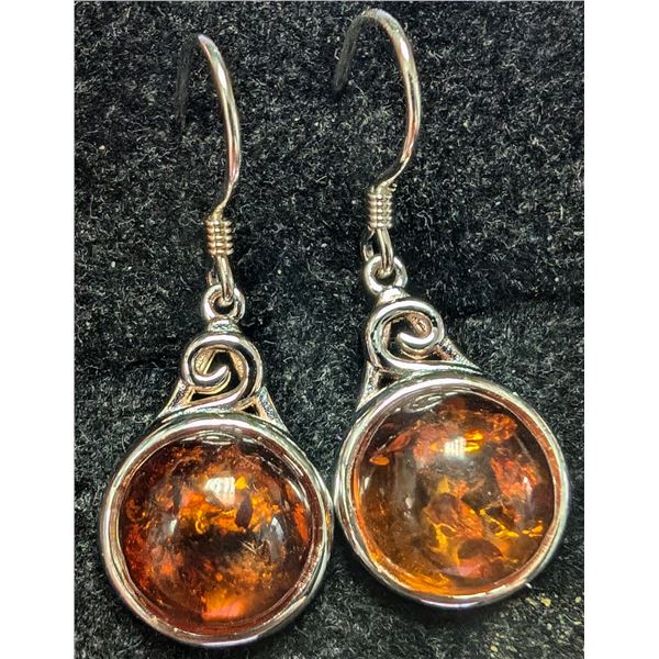 SILVER AMBER EARRINGS