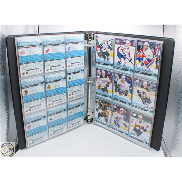 BINDER ALL YOUNG GUNS UPPER DECK APPROX 135 CARDS