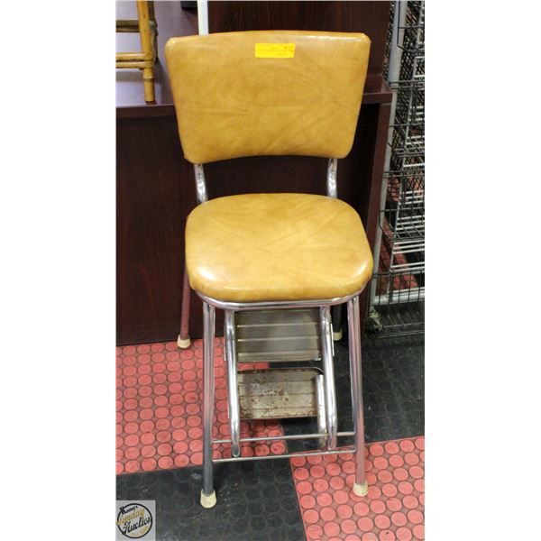 VINTAGE BROWN SEAT+CHROME STOOL W/FOLDING STEPS