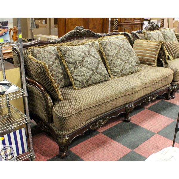 WOODEN CARVED FRAMED SOFA 3 SEATER FULL SIZE SOFA