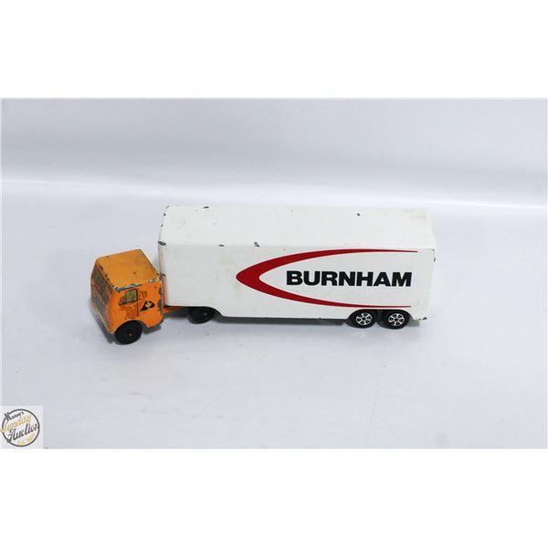 VINTAGE DIE-CAST METAL RALSTOY SEMI-TRUCK